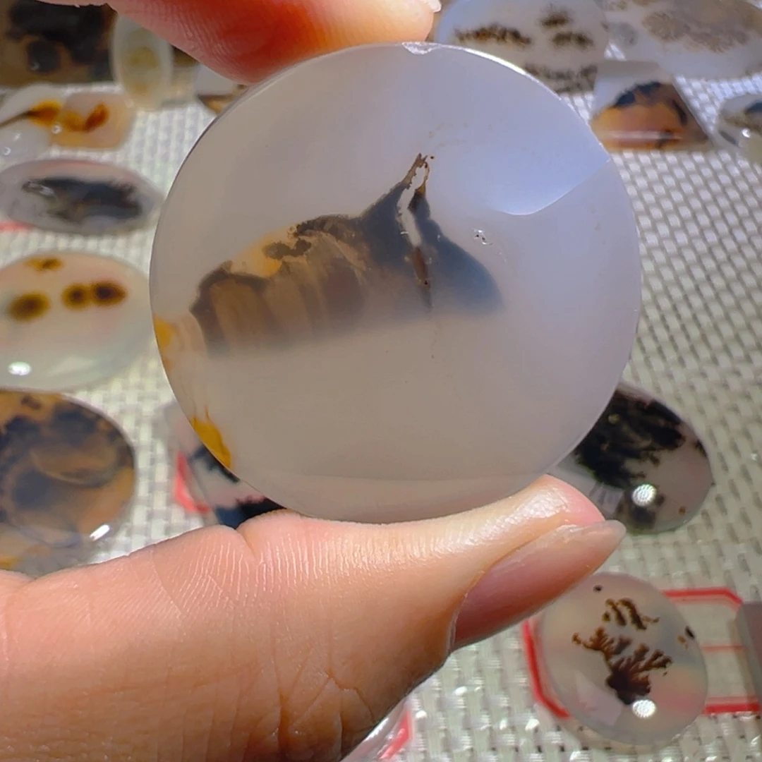 玛瑙/玉髓未镶嵌颈饰