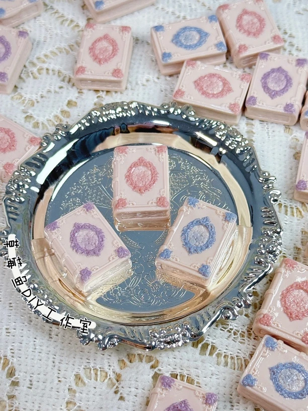 【法式复古书本】草莓鱼定制手工DIY树脂配件