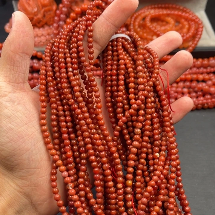 南红玛瑙未镶嵌多样性发一默认微瑕称重4mmx2