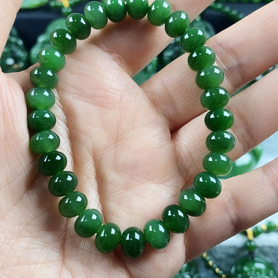 和田玉（碧玉）未镶嵌颈饰