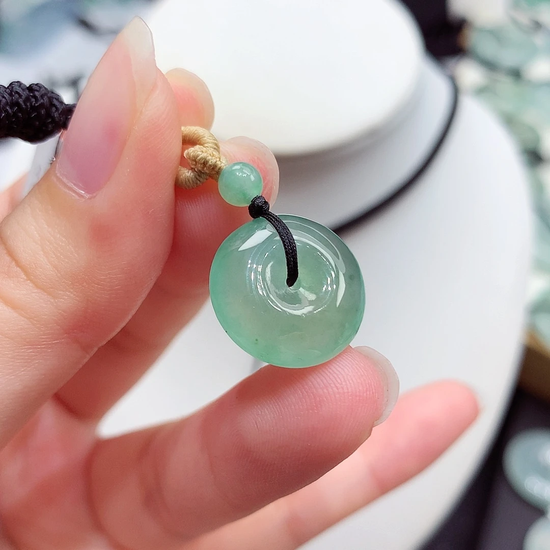 颈饰未镶嵌翡翠翡翠6，15.7/5.6