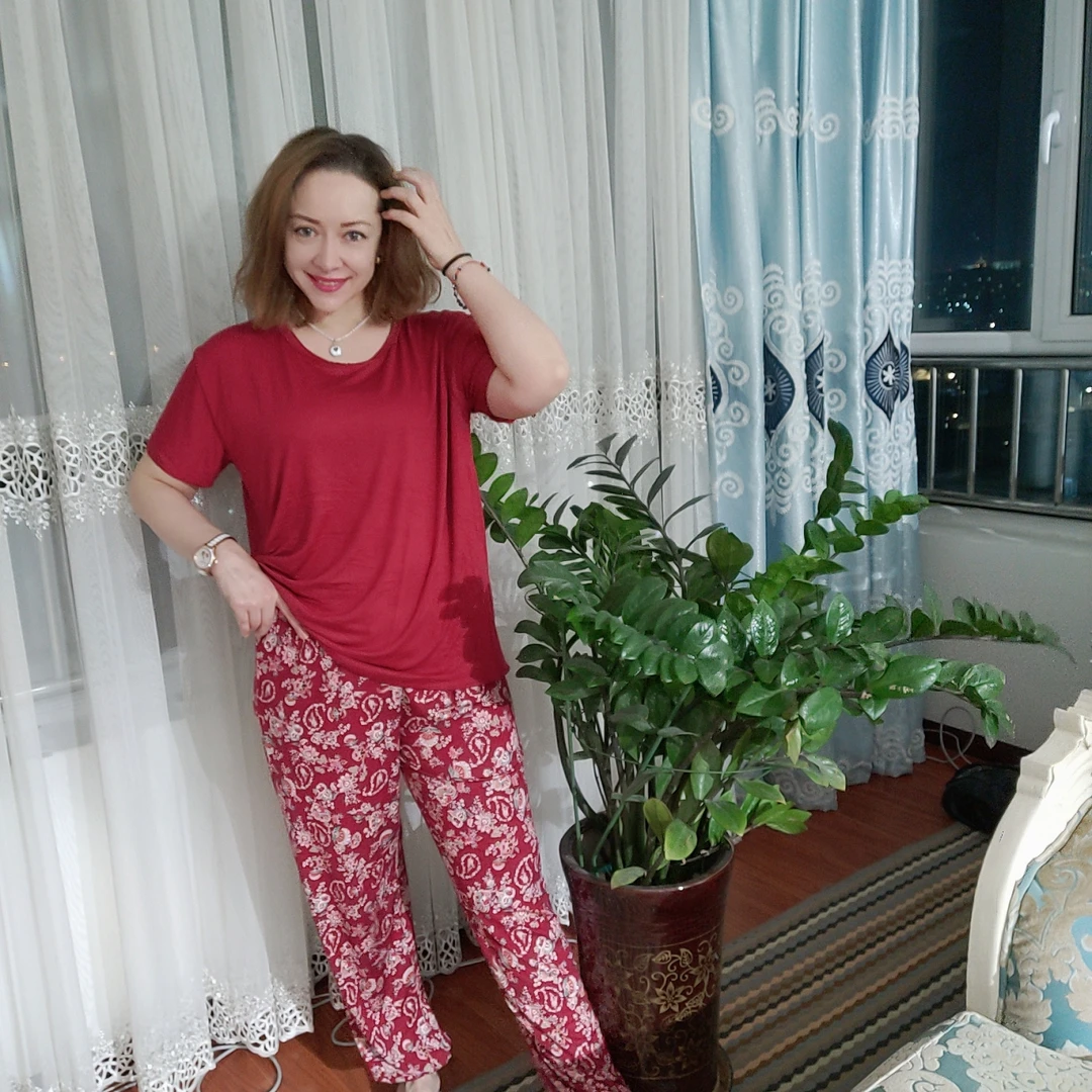 舒适凉爽女睡衣套装居家服