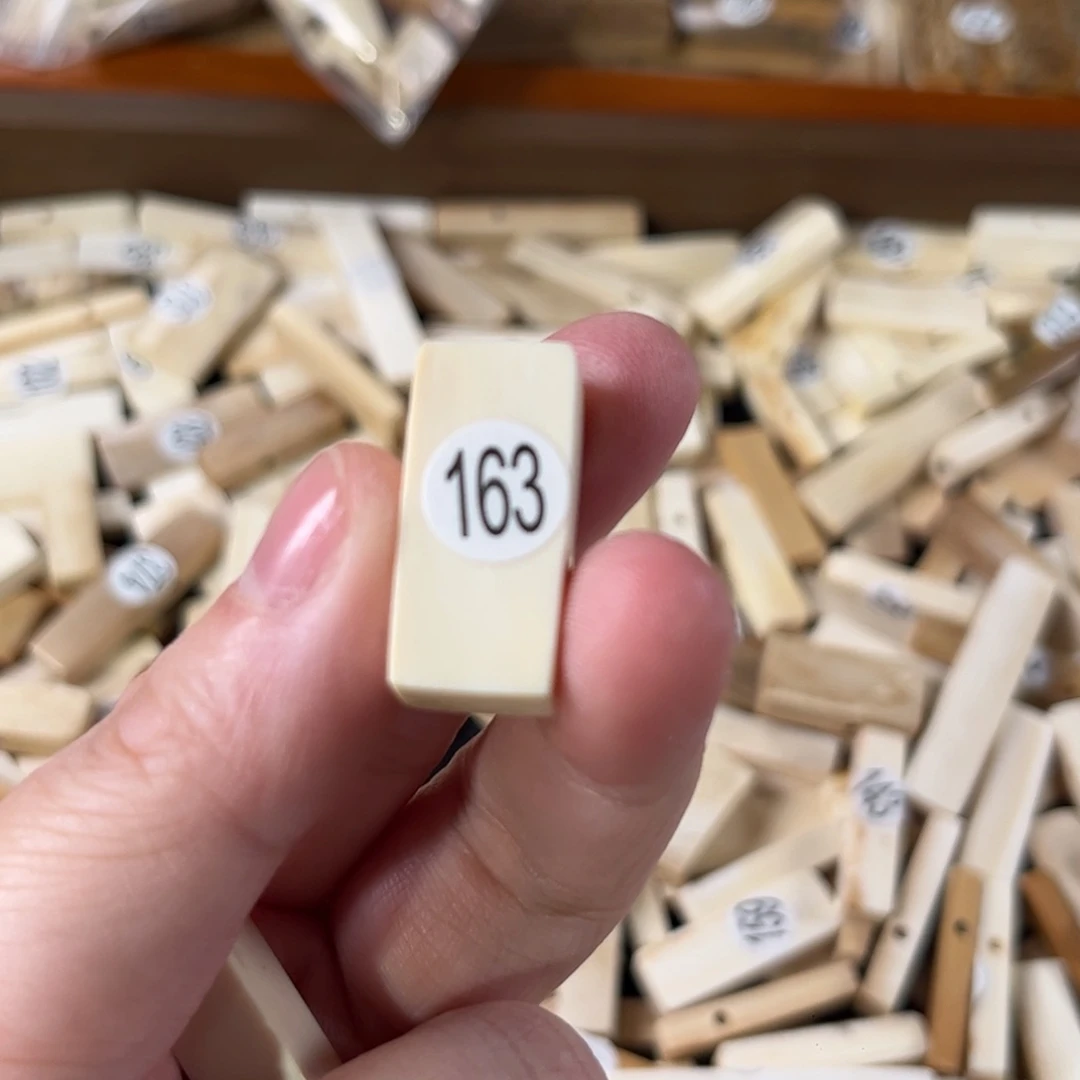 泥塑息**夏瑕疵工艺品工艺品