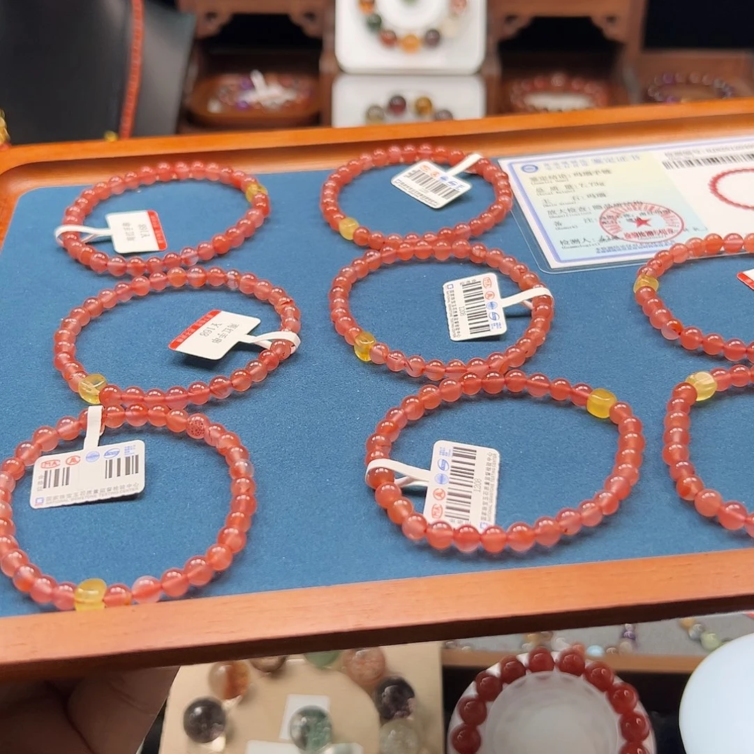 南红玛瑙未镶嵌手链