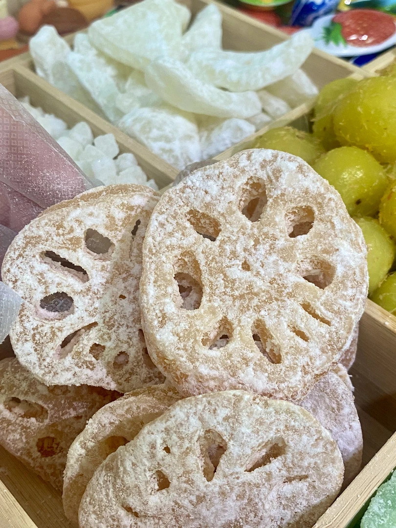 冰糖莲藕片金桔冬瓜糖马蹄莲子糖椰角块果脯零食小吃