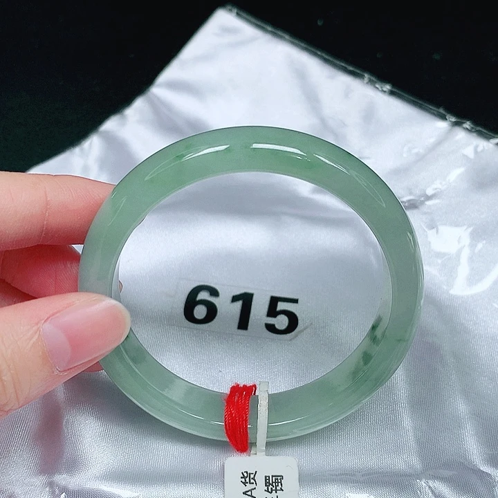 翡翠未镶嵌手镯翡翠手镯未镶嵌