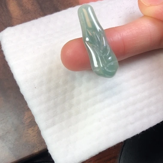 翡翠未镶嵌颈饰缅甸A货，每天下午1点半开播