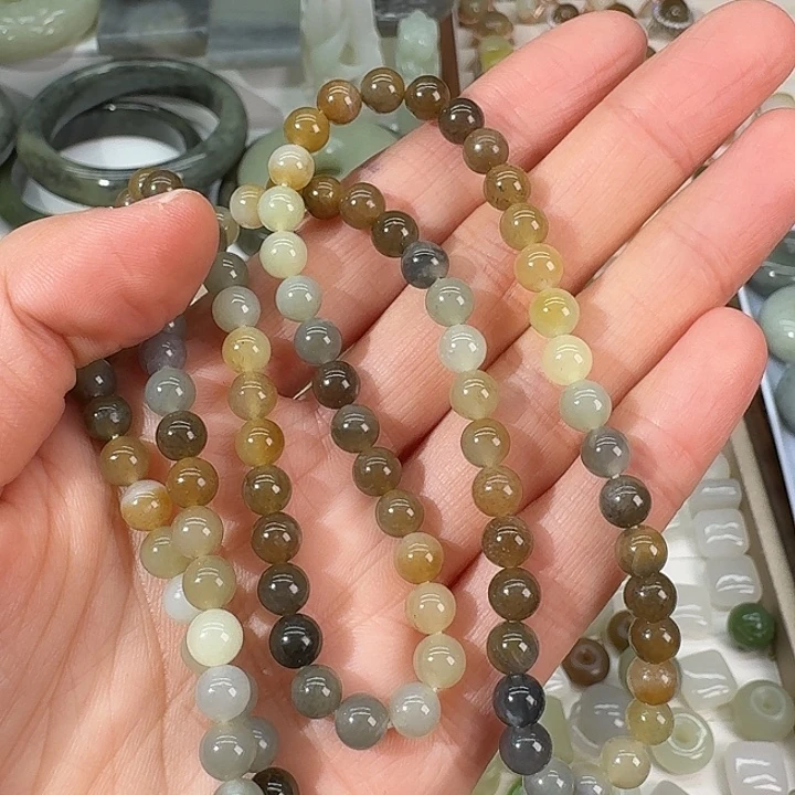 和田玉未镶嵌颈饰6mm