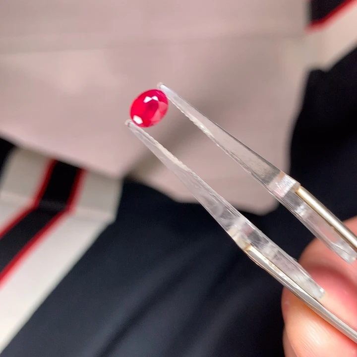 裸石未镶嵌红宝石71分