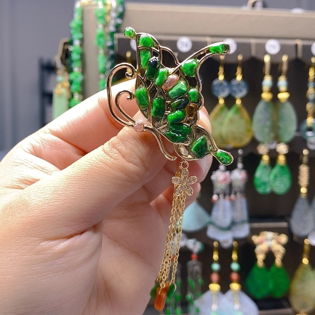 颈饰未镶嵌翡翠翡翠