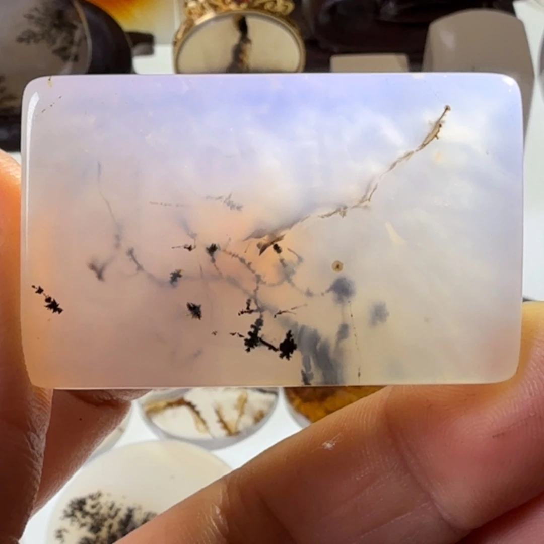 玛瑙/玉髓未镶嵌珠宝半成品