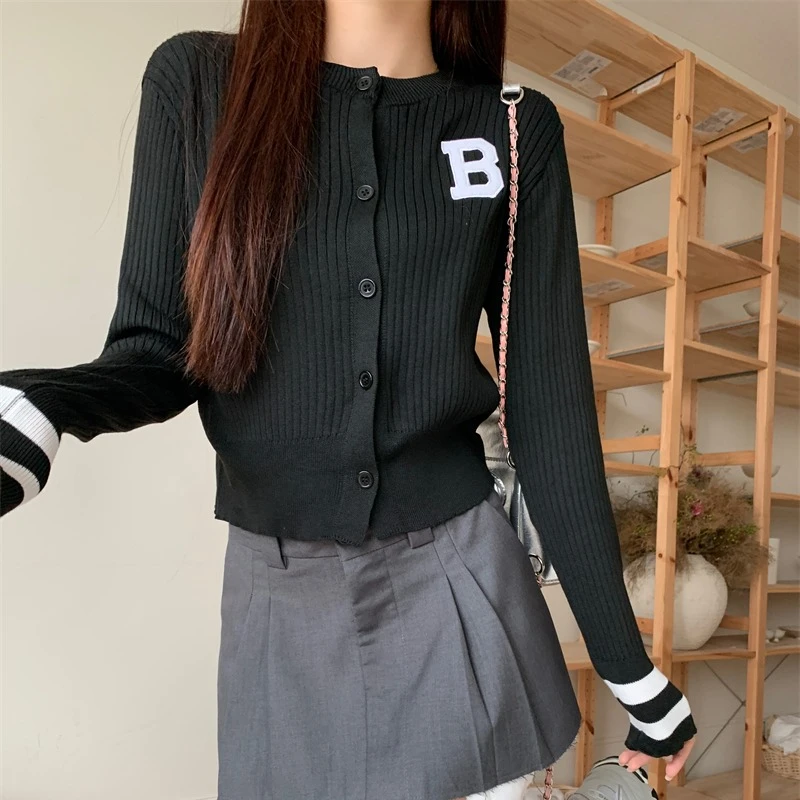 秋季新款韩版撞色字母刺绣长袖针织开衫短款外套上衣女