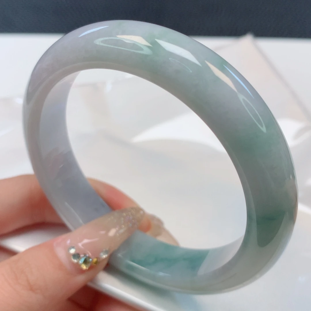 【闪购商品】翡翠手镯未镶嵌60圈