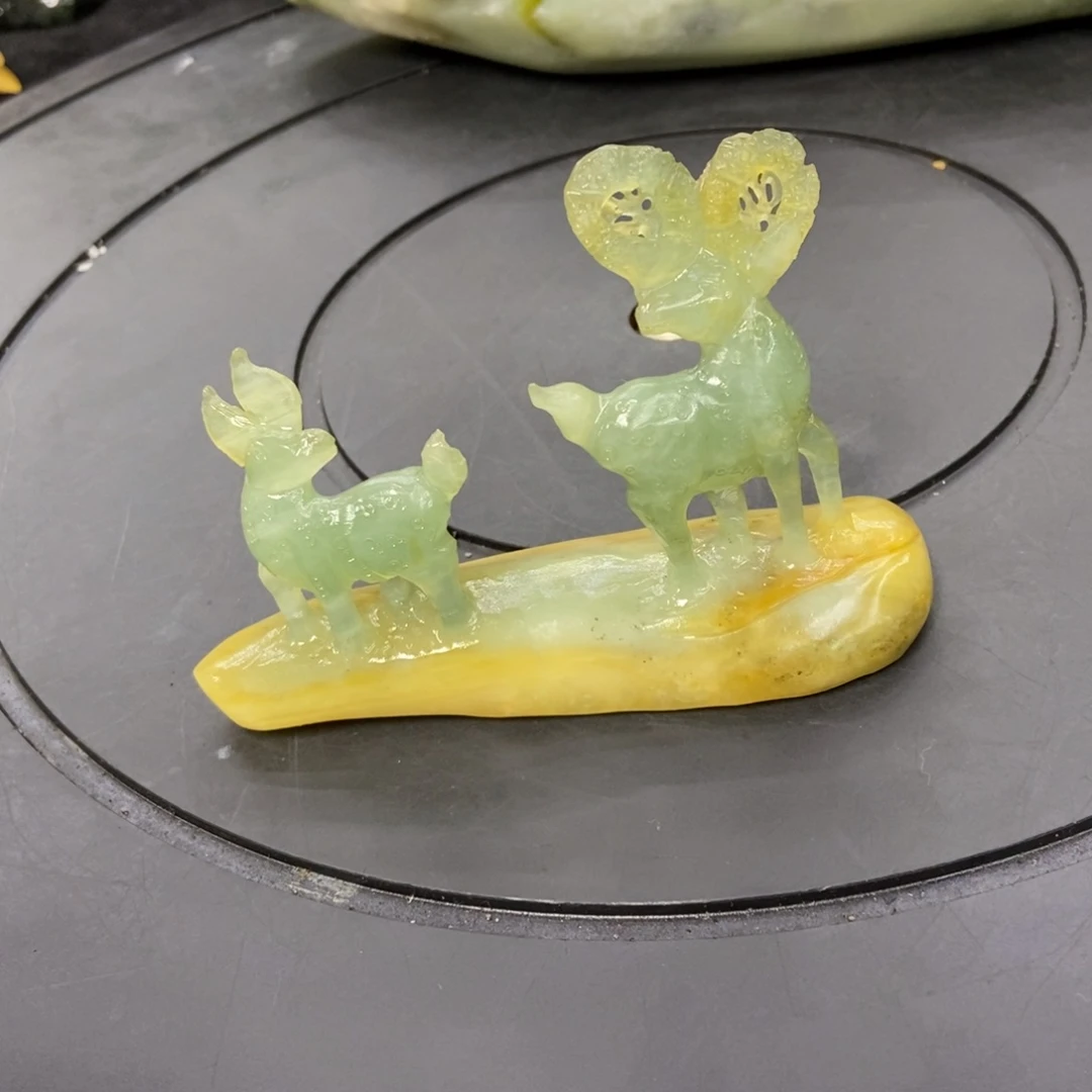 石材天然岫岩玉摆件