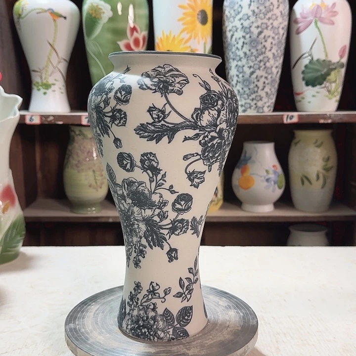 陶梅瓶复古牡丹陶瓷台词