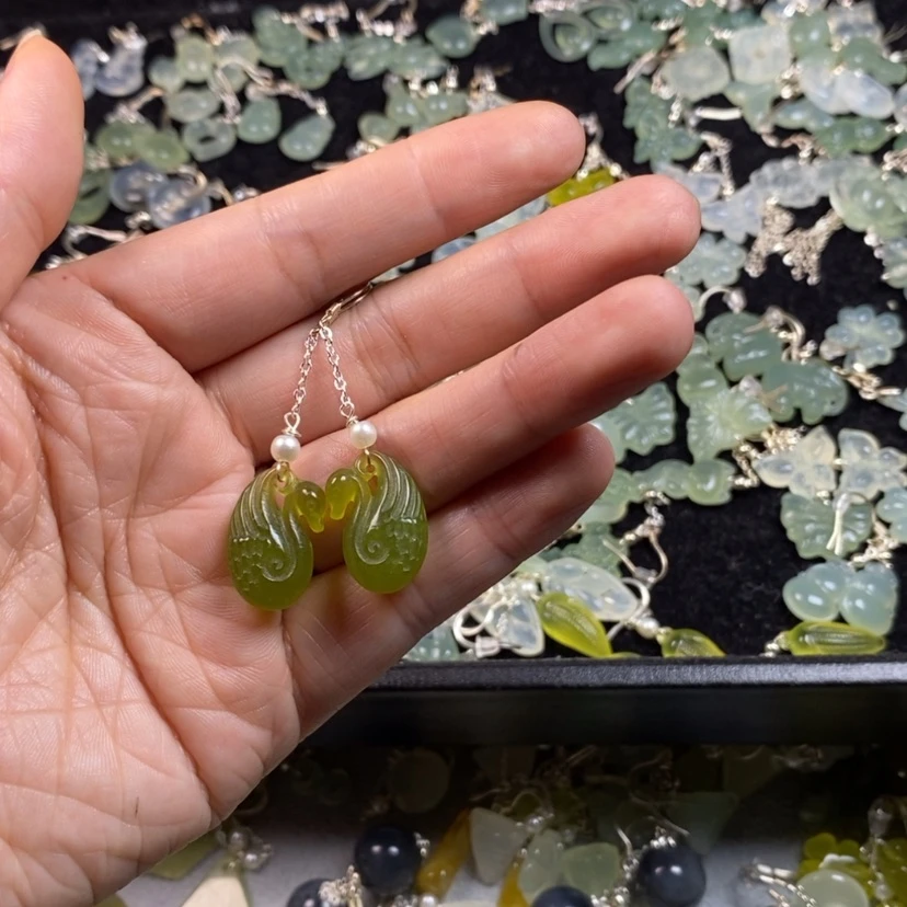 【闪购商品】银S925镶嵌蛇纹石玉挂件耳饰耳环项链