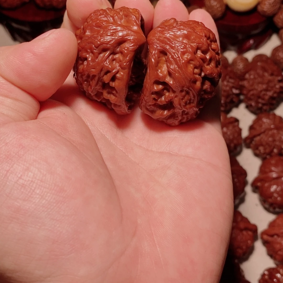 （***）桃核吊坠蛇头蛇头