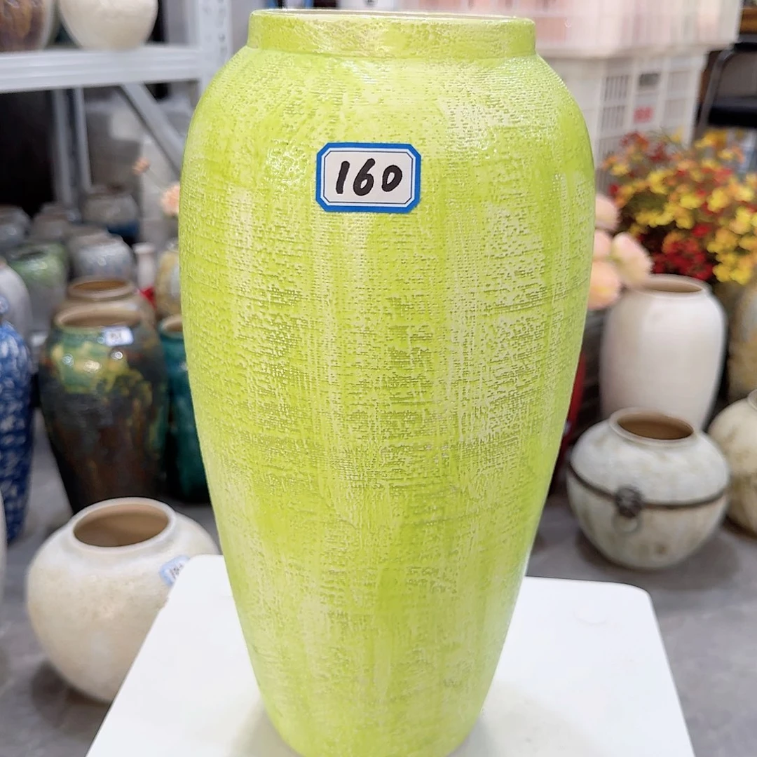 唯***花160号陶瓷高34厘米微瑕一个
