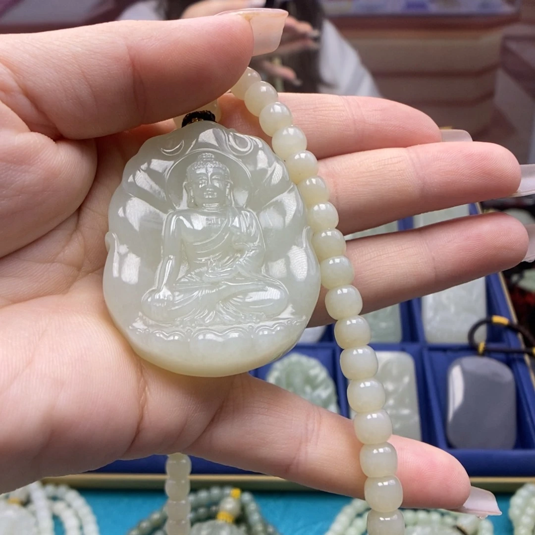 和田玉颈饰未镶嵌陌*