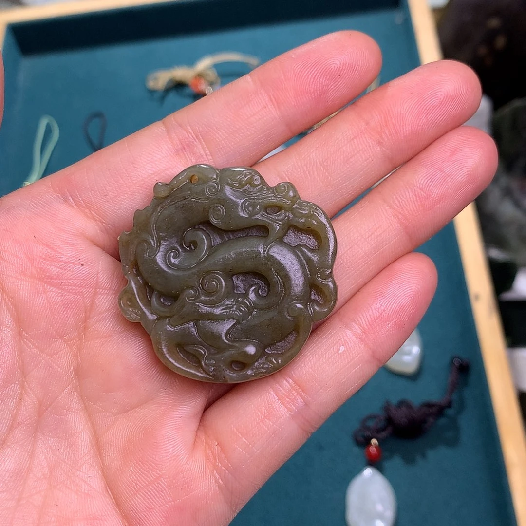 和田玉（糖玉）未镶嵌颈饰玲*