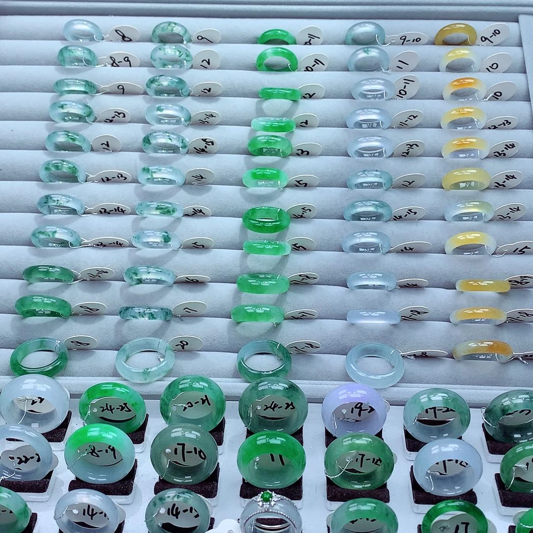 翡翠未镶嵌戒指翡翠