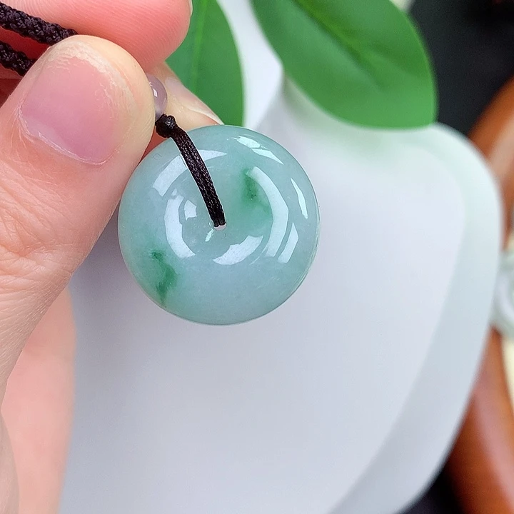 颈饰未镶嵌翡翠24.4-10.1mm