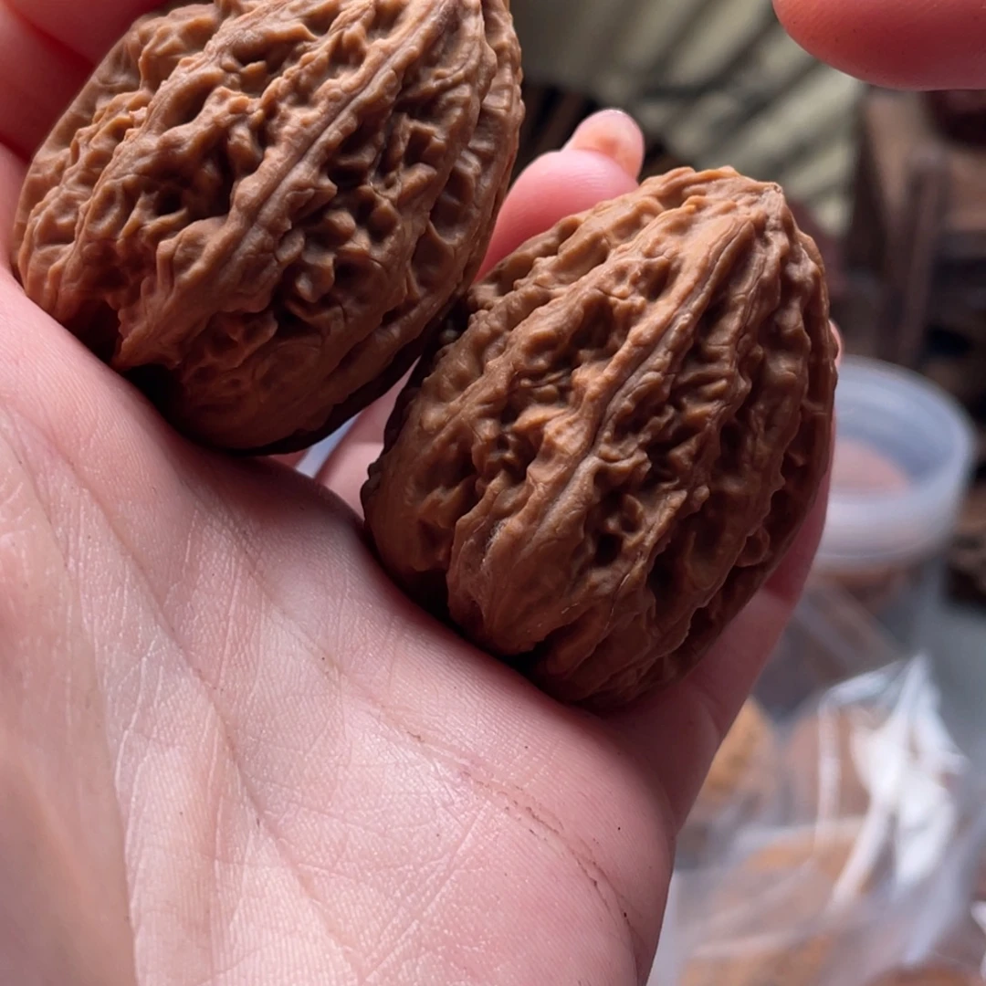 文玩核桃把件楸刀鱼79