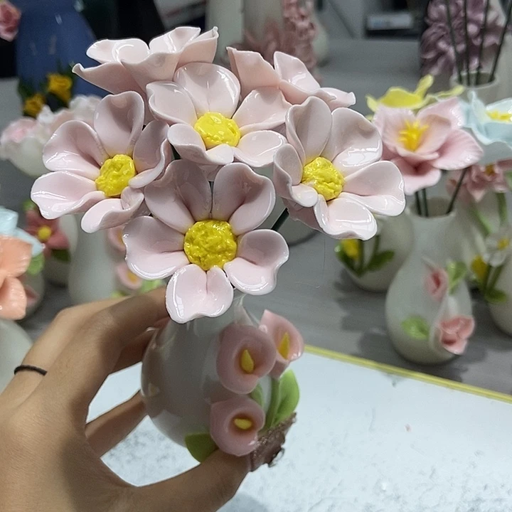 陶瓷纯手工捏花设计