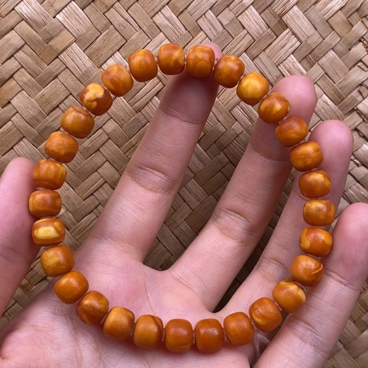 未镶嵌琥珀裸石蜜蜡M