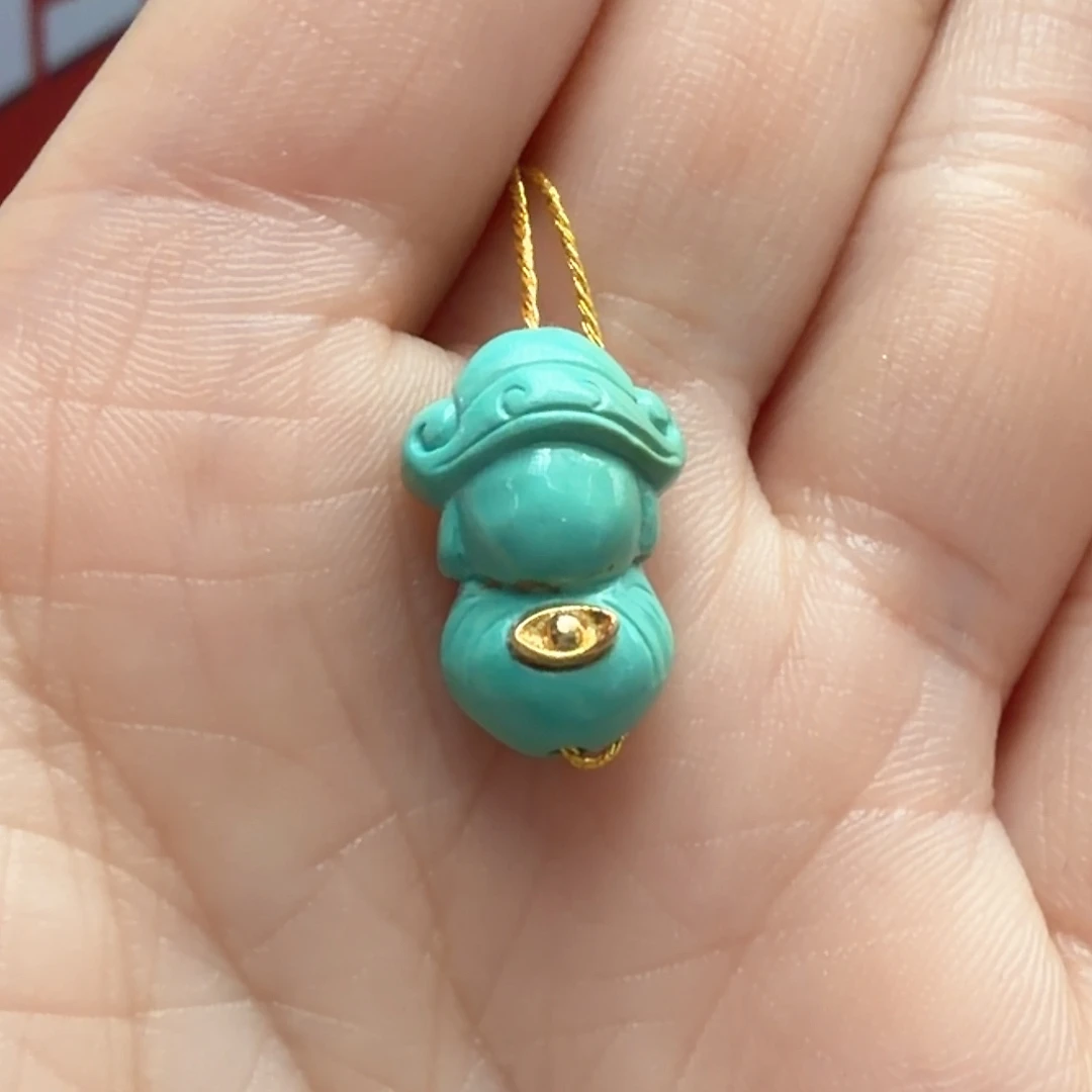 绿松石未镶嵌颈饰