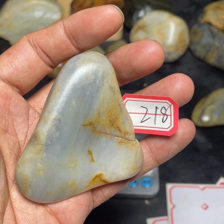 颈饰未镶嵌和田玉218