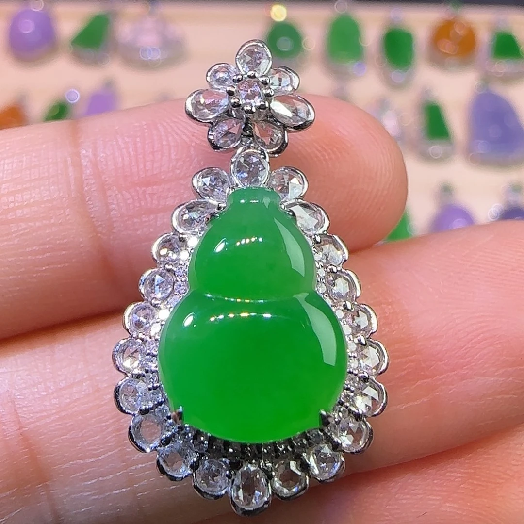 翡翠18K金镶嵌吊坠(不含链)