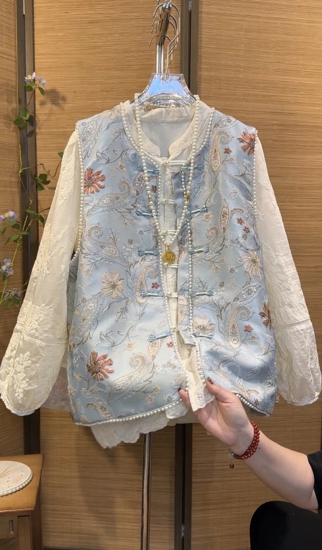 新中式提花盘扣单件马甲2025春季新款国风马甲