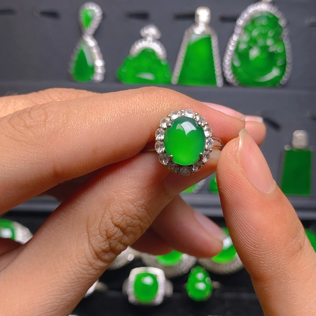 银S925镶嵌戒指翡翠戒指