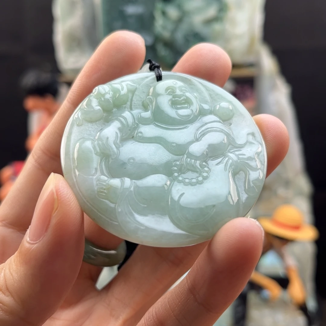 翡翠未镶嵌颈饰布袋佛