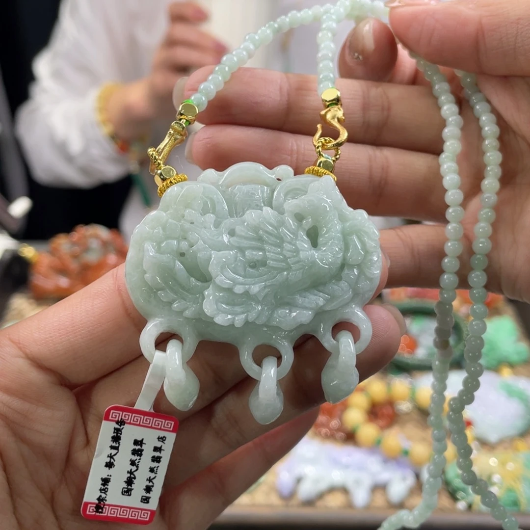 翡翠颈饰未镶嵌代编织