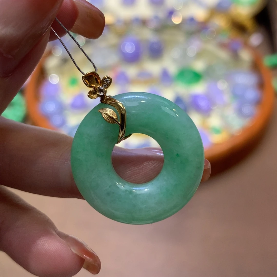 翡翠18K金镶嵌吊坠(不含链)