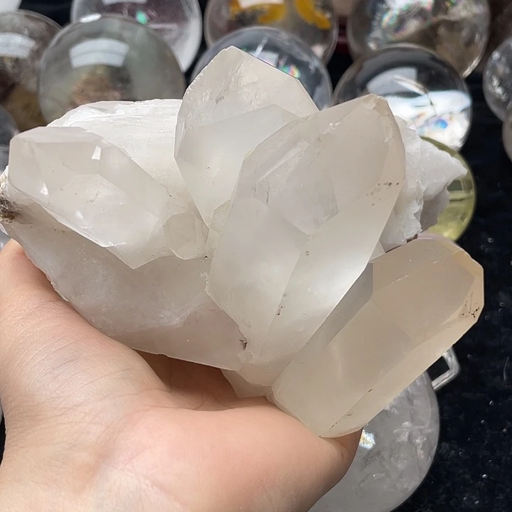 珠宝半成品未镶嵌水晶