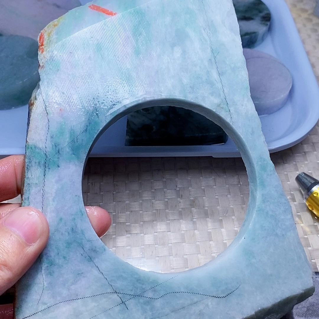 翡翠未镶嵌颈饰888