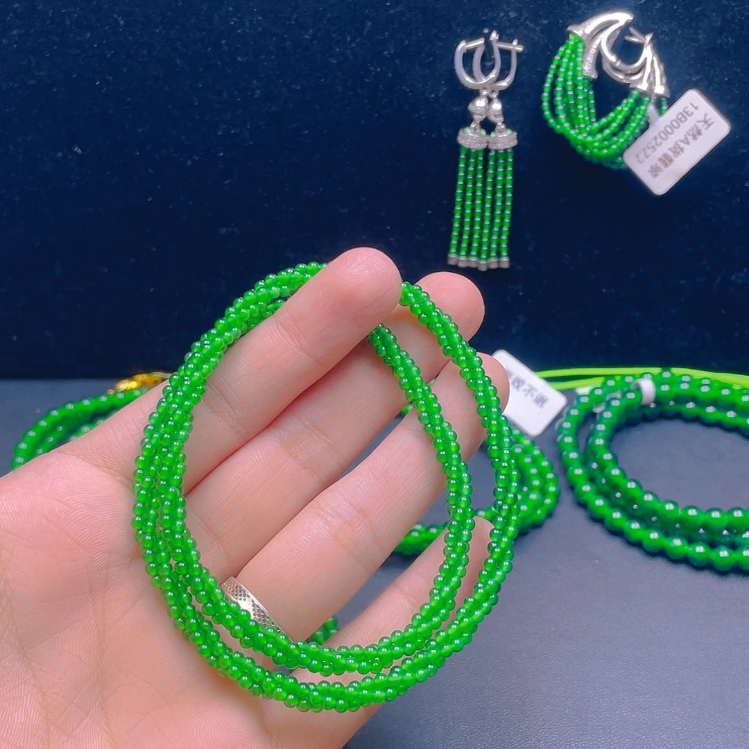 翡翠未镶嵌项链