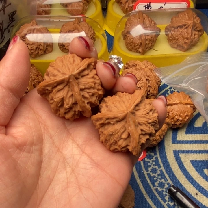 桃核吊坠三棱38全品