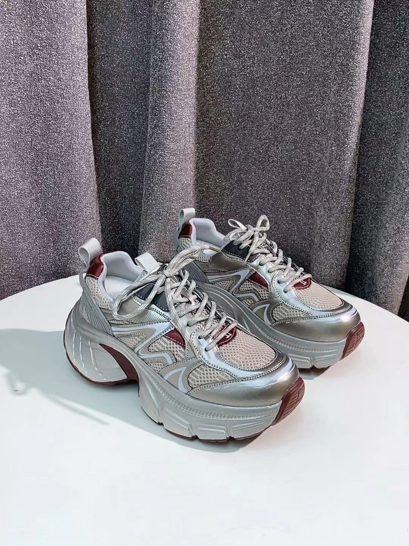 C2051 红色 时尚厚底圆头系带超轻女休闲老爹鞋