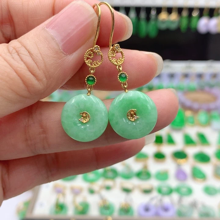 翡翠18K金镶嵌耳饰