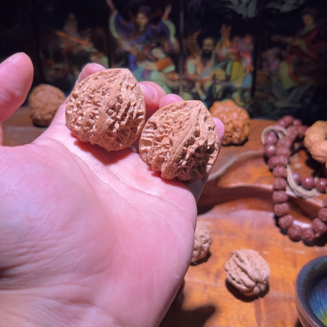 文玩核桃把件40精修马蹄一对，福利大漏