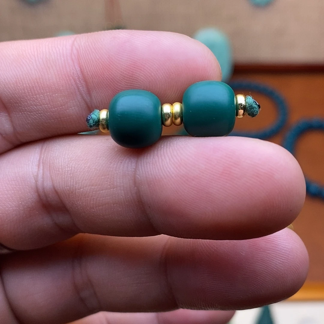 银S925高瓷高色地狱色对珠