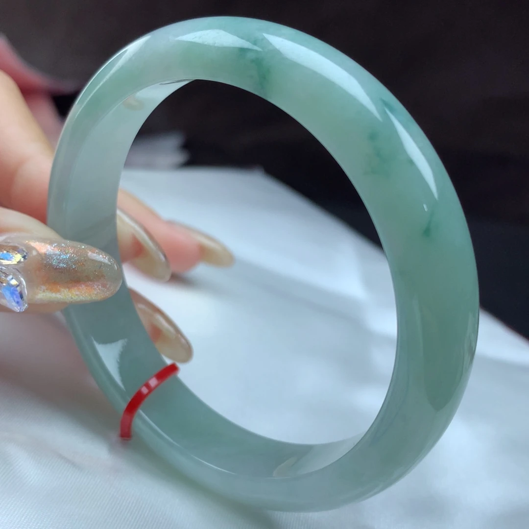 翡翠手镯未镶嵌85007，