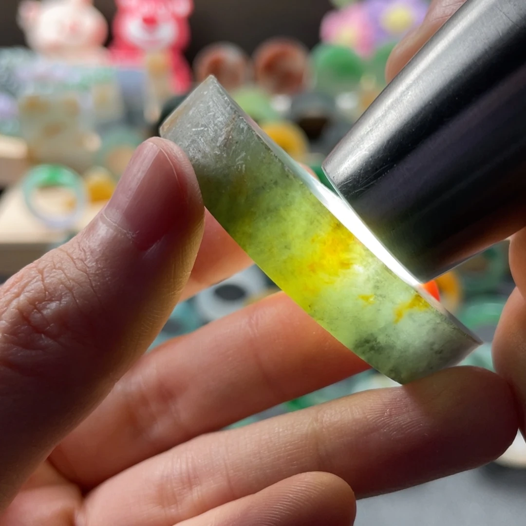 未镶嵌定制翡翠翡翠