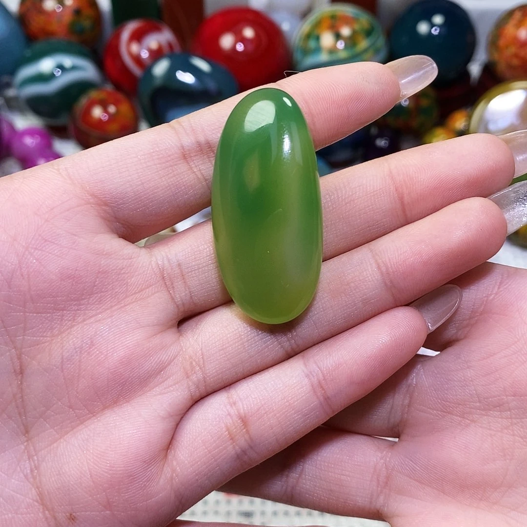 你***奇玛瑙/玉髓未镶嵌珠宝奇石