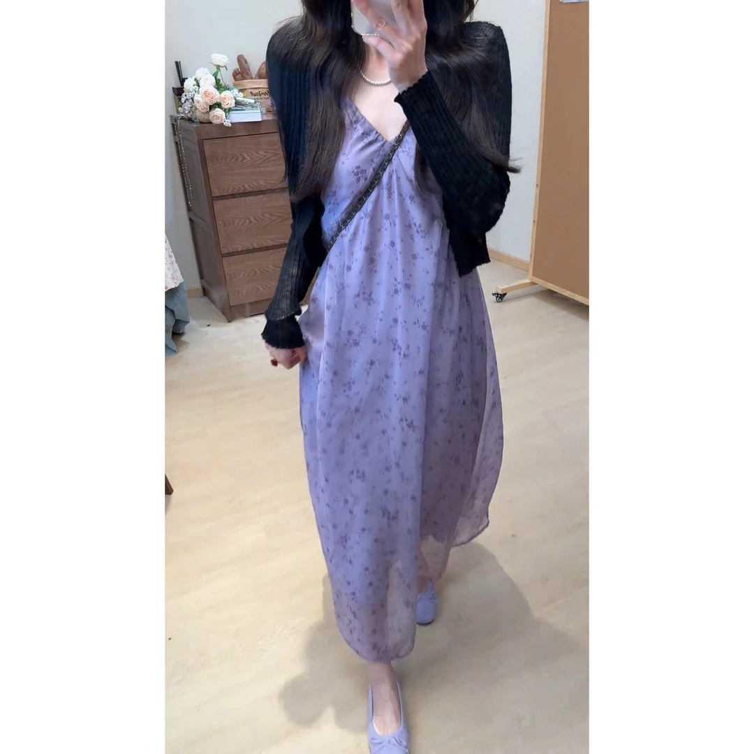 小众夏季气质碎花时尚套装显瘦开衫休闲风吊带裙