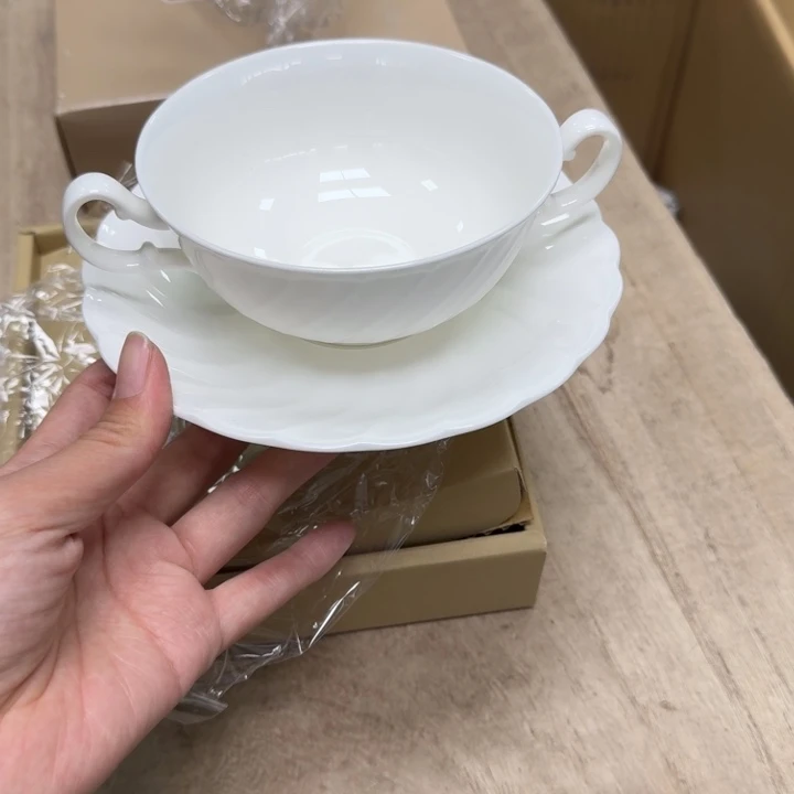 瓷片噗哈哈哈哈哈哈哈哈哈